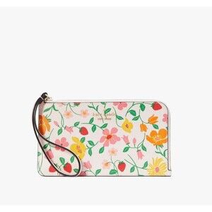 Kate Spade Strawberry Garden Print NWT Large Zip Wristlet $139 retail